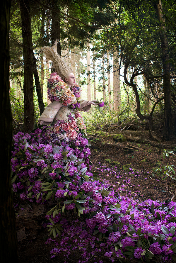 Kirsty_Mitchell_The_Last_Dance_of_the_Flowers_BeautifulBizarre