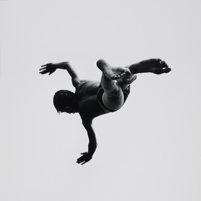 Aaron Siskind - levitation photography