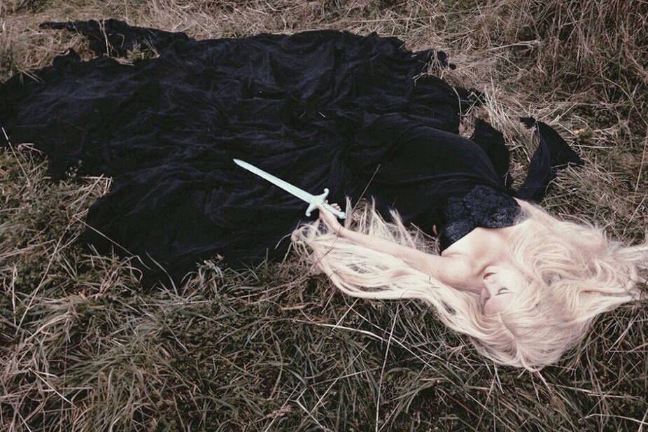 nona_limmen_beautifulbizarre_featured