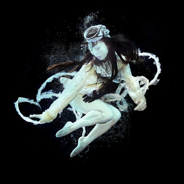 Zena Holloway