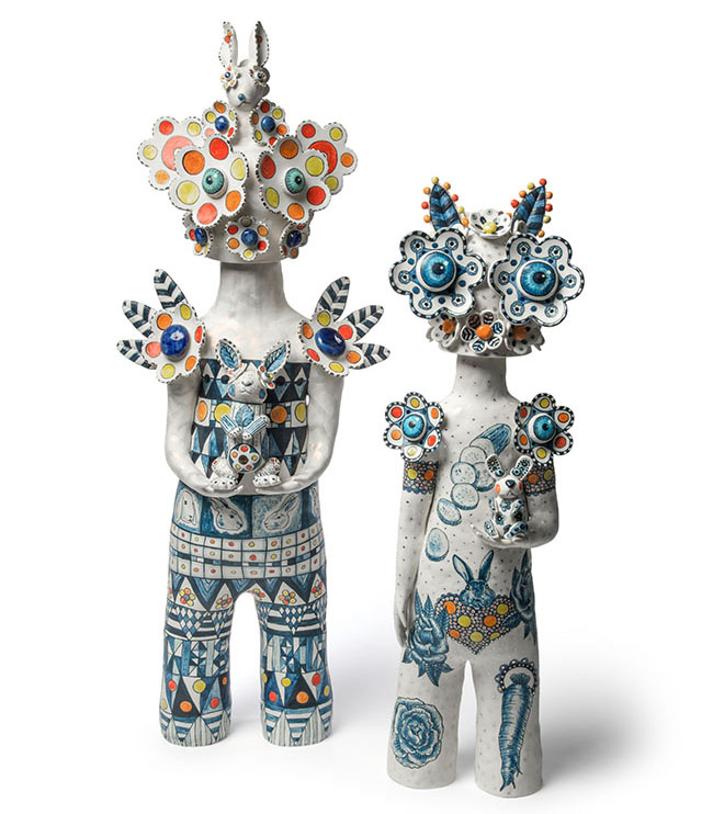 The Dreamlike Figurines of Vipoo Srivilasa