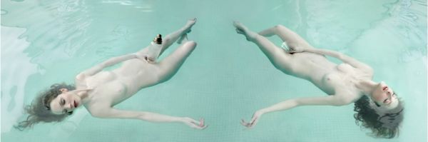 Eugenio Recuenco nude women floating fine art photography