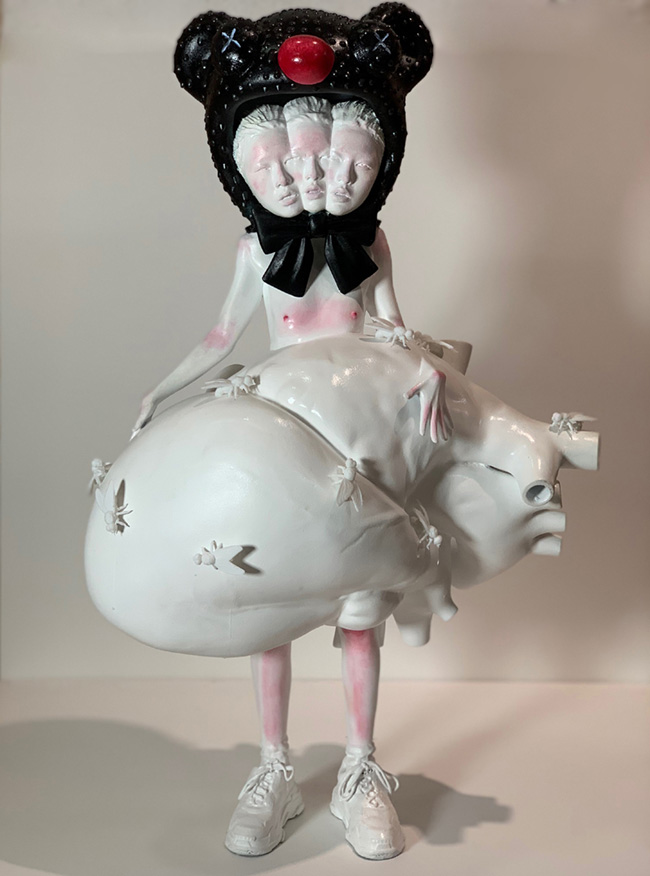 Ciane Xavier surreal 3 headed heart sculpture 