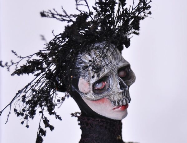Jessica-Dalva-dark-skull-mask-sculptures