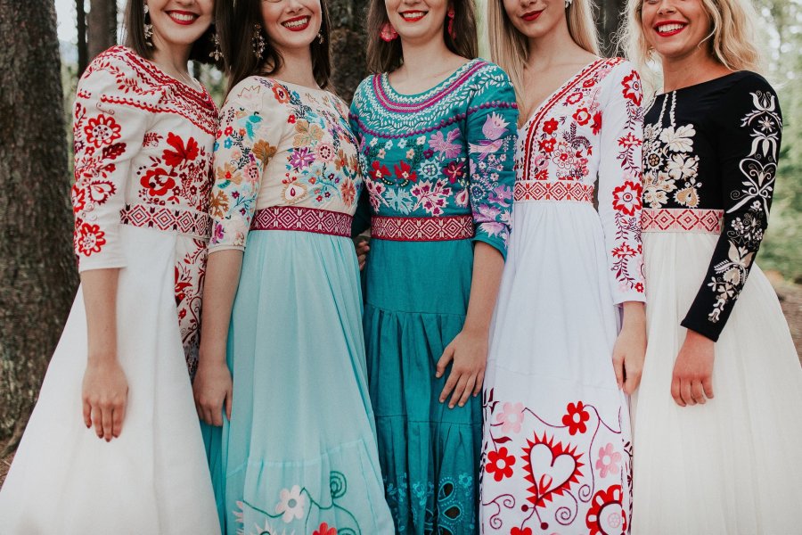Jaroslava-Wurll-Kocanova-Dress-Assortment