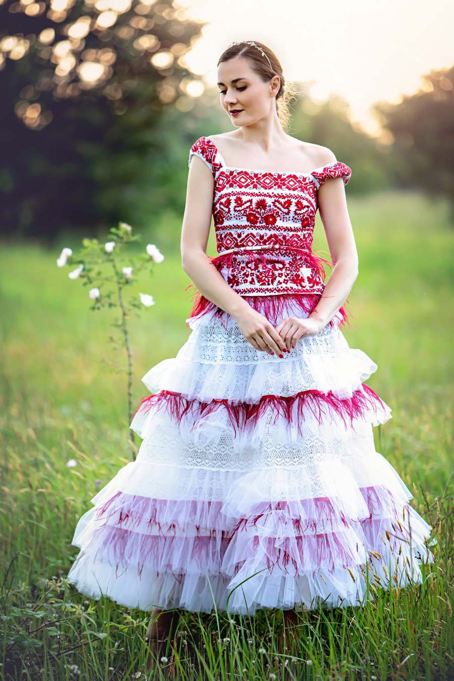 Jaroslava-Wurll-Kocanova-Red-Layered-Dress