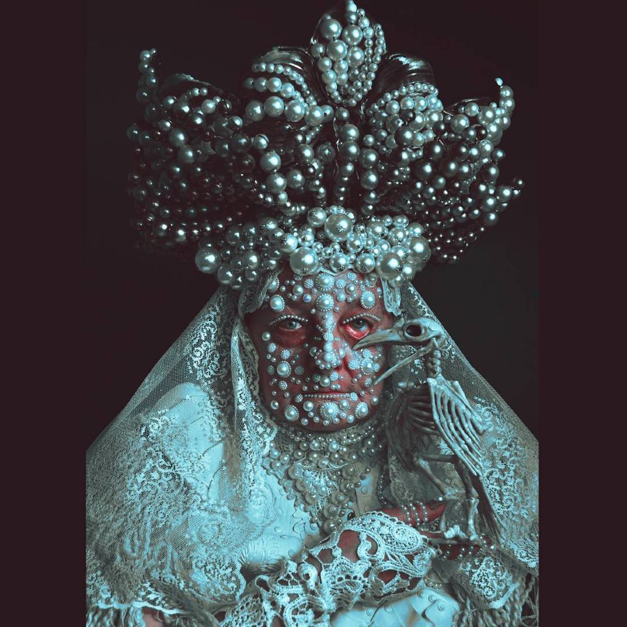 Agnieszka-Osipa-Bride-Costume