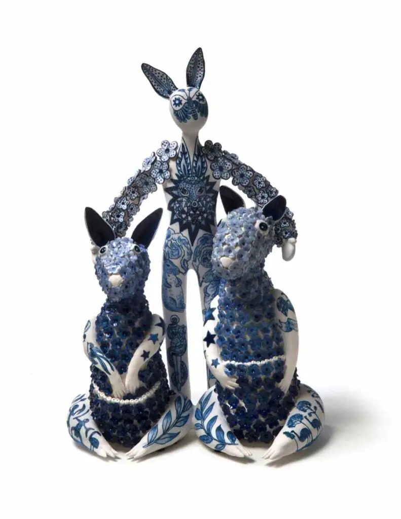 Vipoo - Gallery  Art toy, Ceramic art, Pottery art