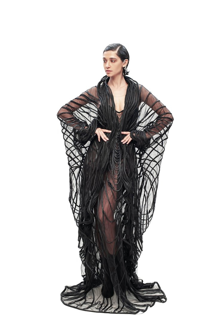 gelareh-designs-black-morticia-gown