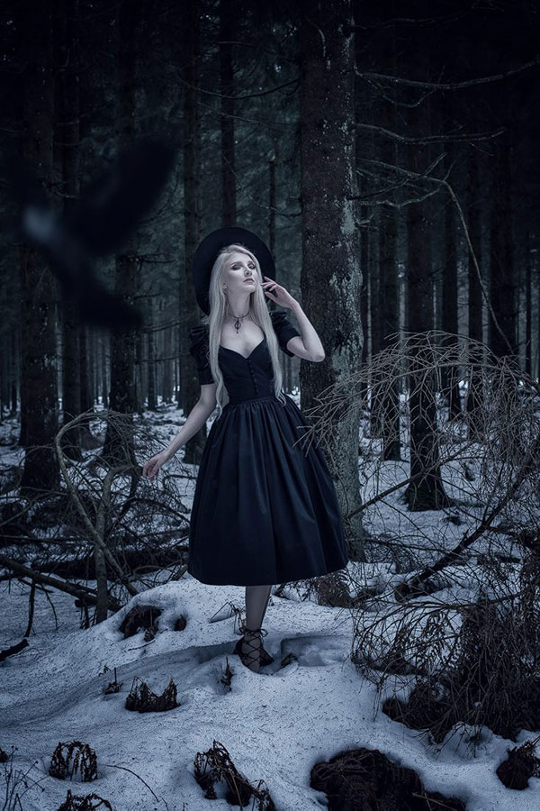 linda-friesen-witch-dress