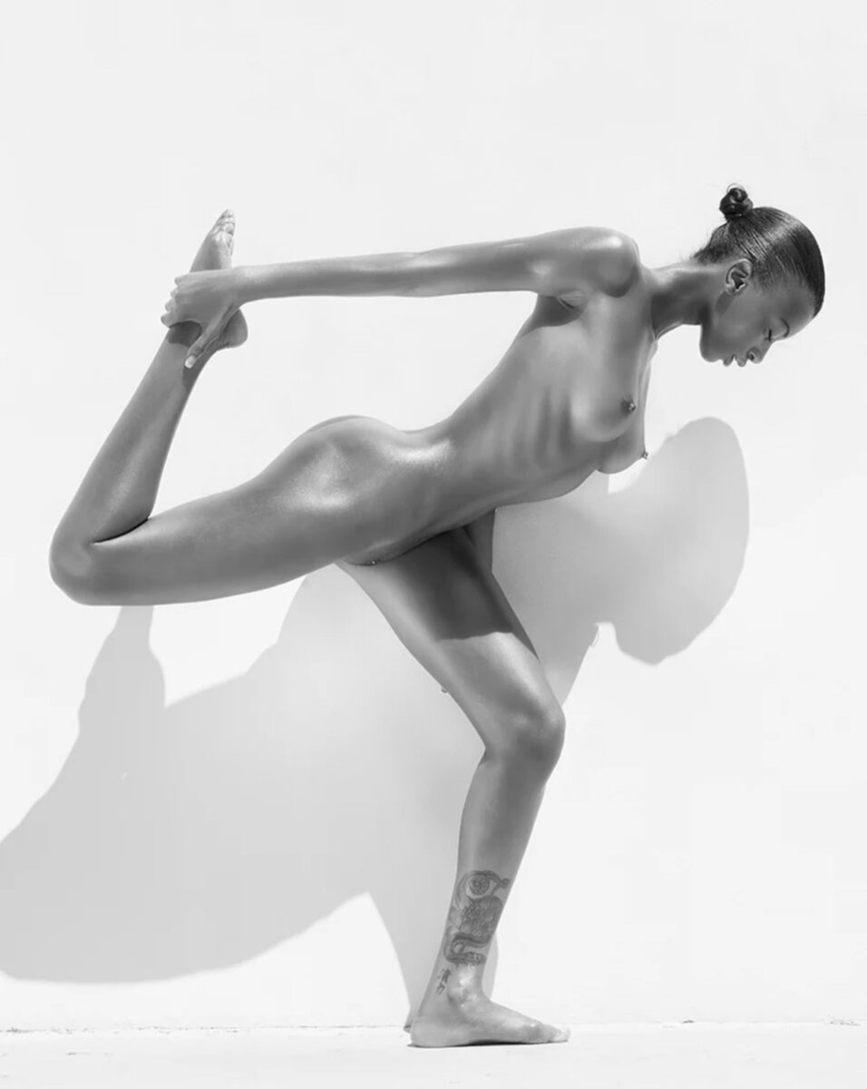 Sylvie-Blum-The-One-Leg-Pose