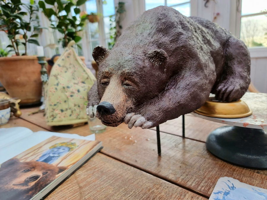 Anne-Juul-Christophersen-bear-sculpture
