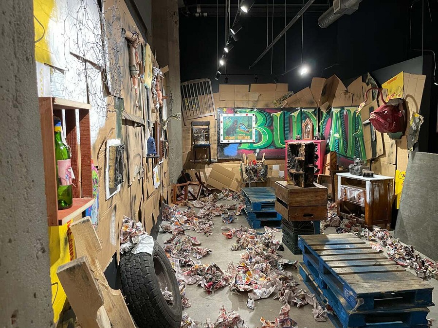 The Dark Art Emporium Trash exhibition 