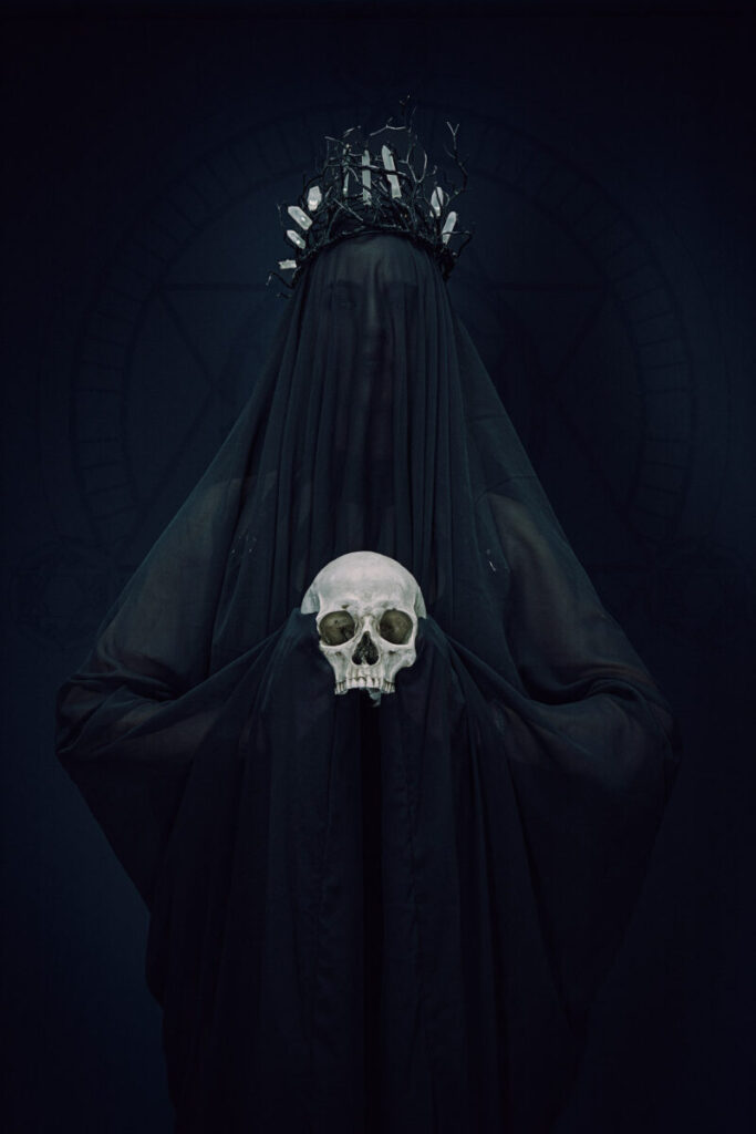 Cédric Brion Studio Clavicule Pics: The Black Ghosts. Digital photograph