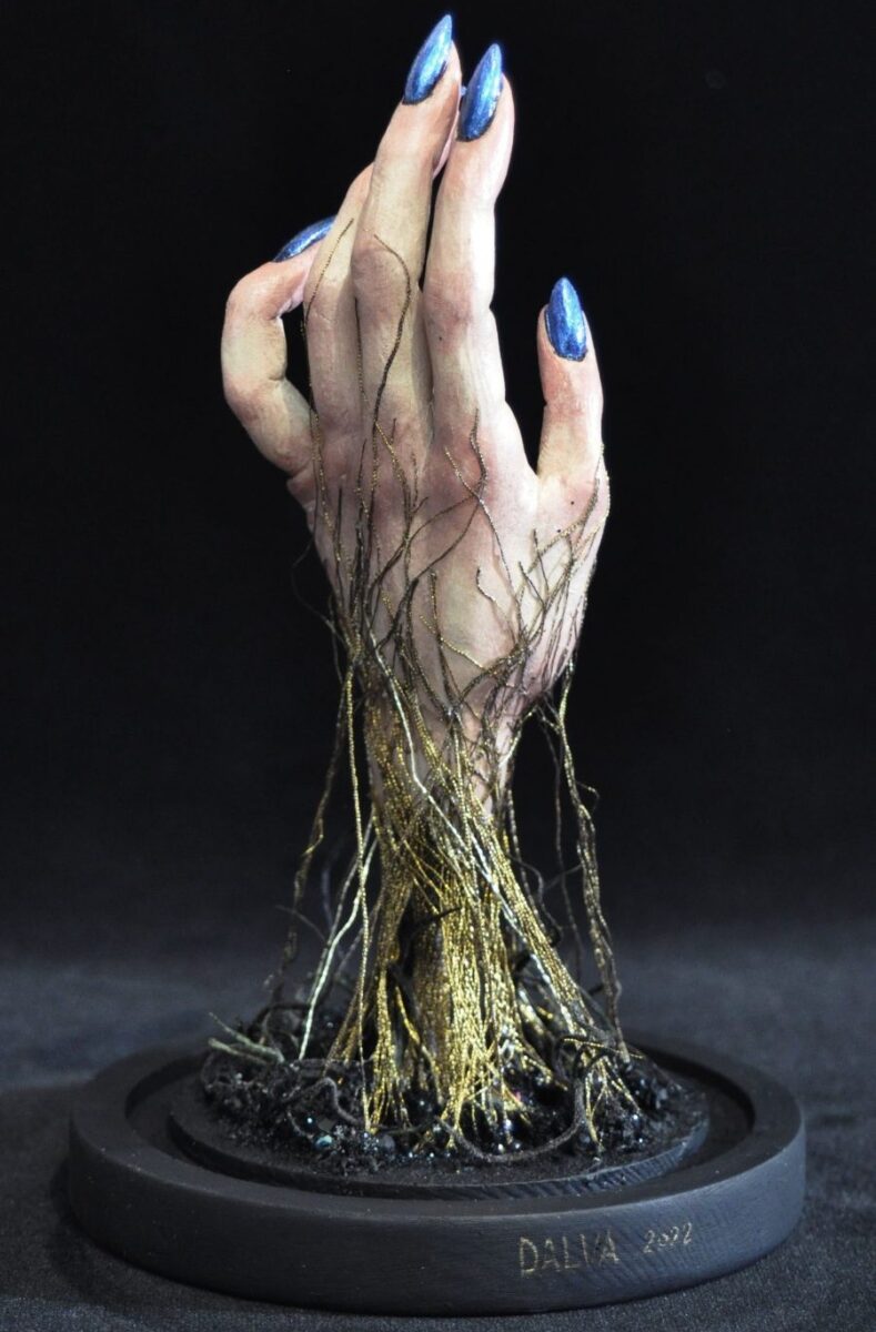 Jessica-Dalva-Sculpture-Reach-Hand