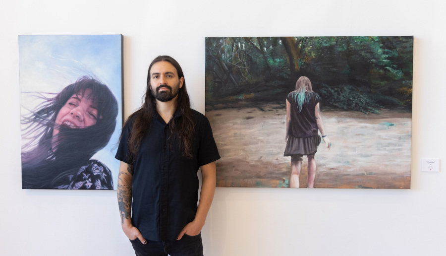 Jay-Weinberg-a-hollow-realm-exhibit