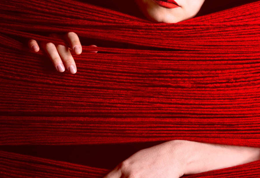 Emanuela-Nesko-Unfamiliarity