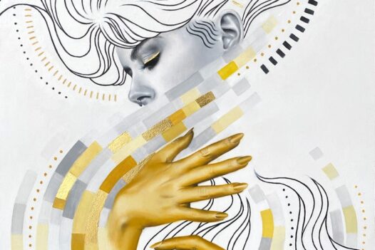 Karen-Remsen-Gold-hands