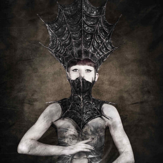 Ibicella-Costume-Designer-Cosmic-crown