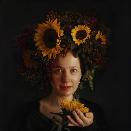 Karen-Hauck-wearing_sunflowers