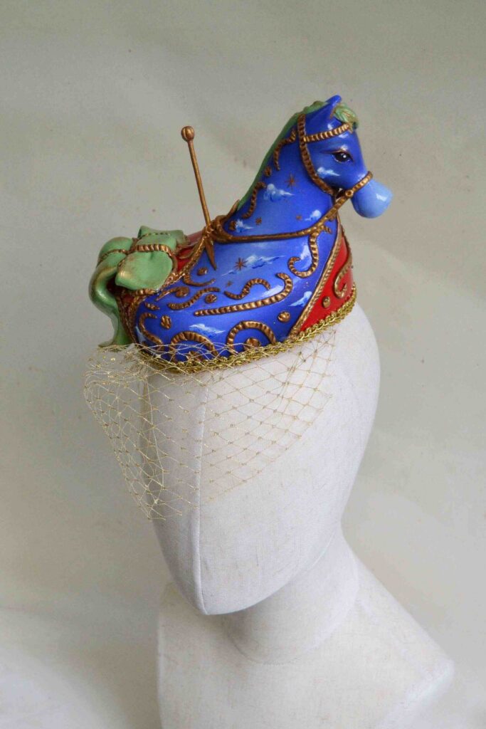 Lara-Kluczynski-hat